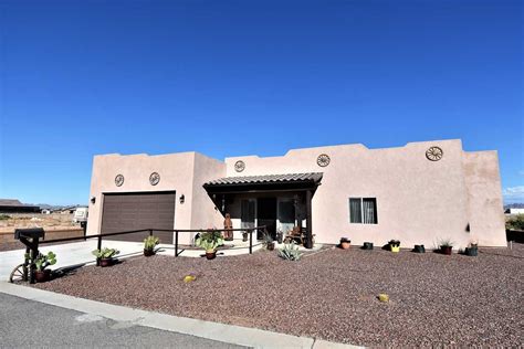 See home details for 10490 S Avenue 33 E and find similar homes for sale now in Wellton, AZ on Trulia. . Homes for sale in wellton az